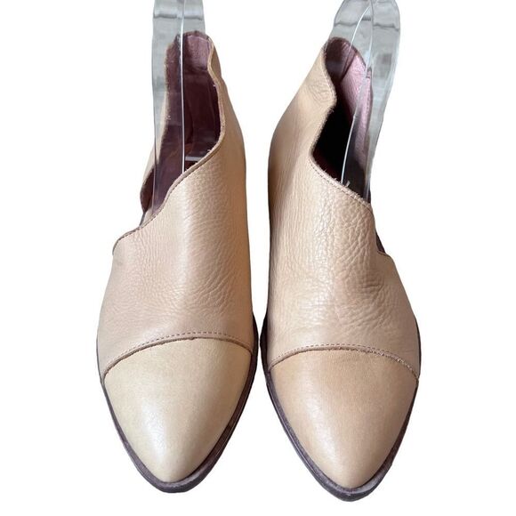 Free People “Royale” D’orsay Style Leather Pointed Toe Flat - Picture 10 of 10